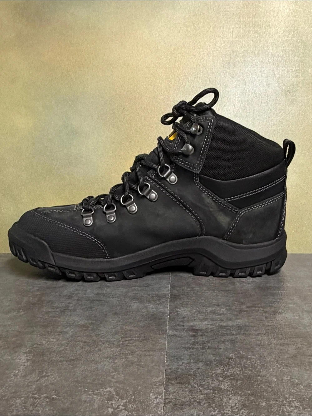Caterpillar P74129 Men's Wide Threshold Waterproof Soft Toe Work Boots Size 10.5